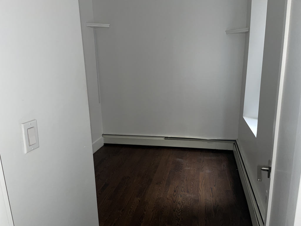 106 Ridge Street - Photo 6