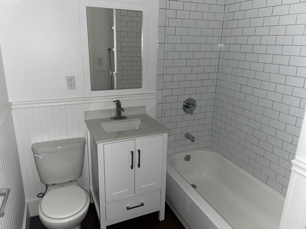 106 Ridge Street - Photo 3