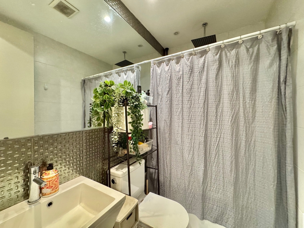 360 Central Avenue - Photo 2