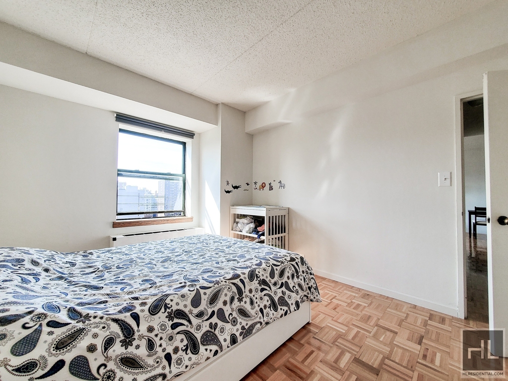 600 Columbus Avenue - Photo 5