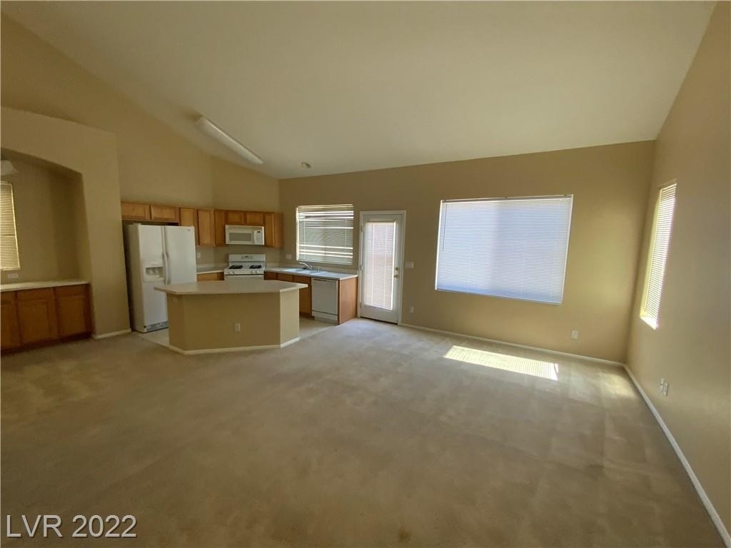 9519 Cabot Falls Avenue - Photo 2