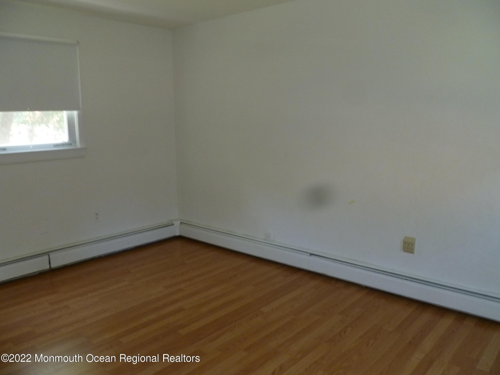 834 Sycamore Avenue - Photo 13