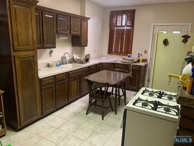 19 Glenwood Avenue - Photo 8