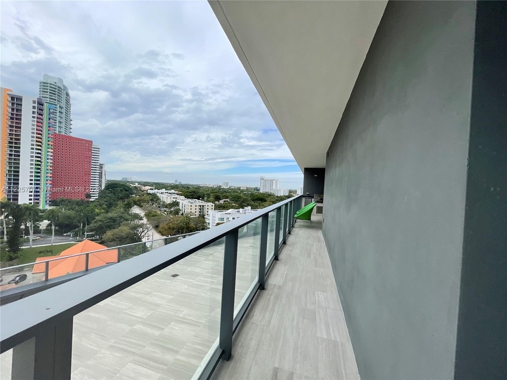 1451 Brickell Ave - Photo 4