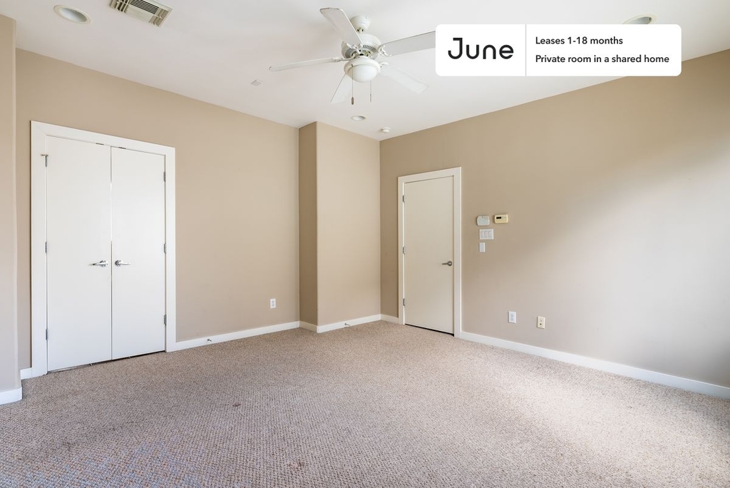 1515 Birdsall Street - Photo 3