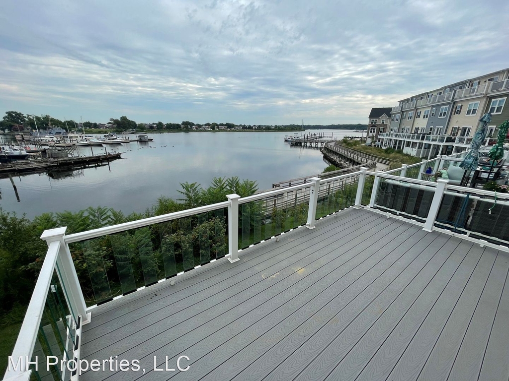 8210 Secluded Cove Lane - Photo 24