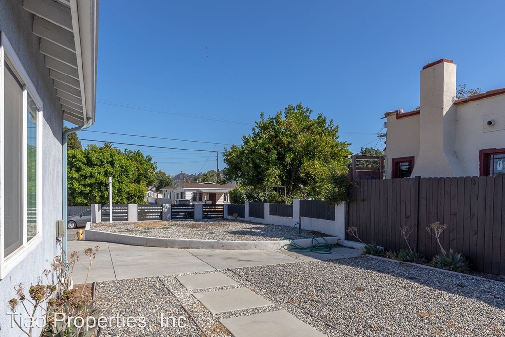 2817 Knox Ave - Knox Ave (frogtown) - Photo 22