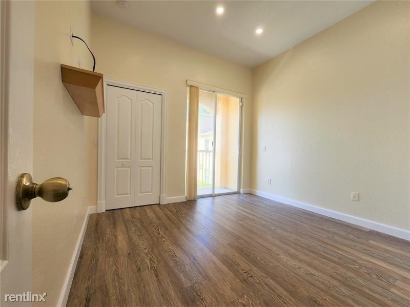 4405 Sw 160th Ave - Photo 5