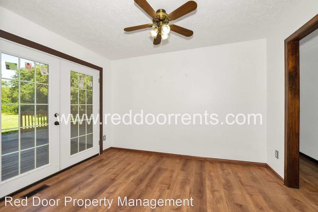 6808 Five Points Rd - Photo 11