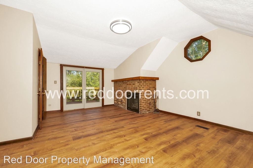 6808 Five Points Rd - Photo 12
