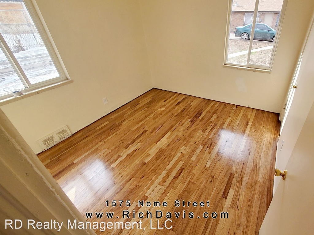 1575 Nome St - Photo 7