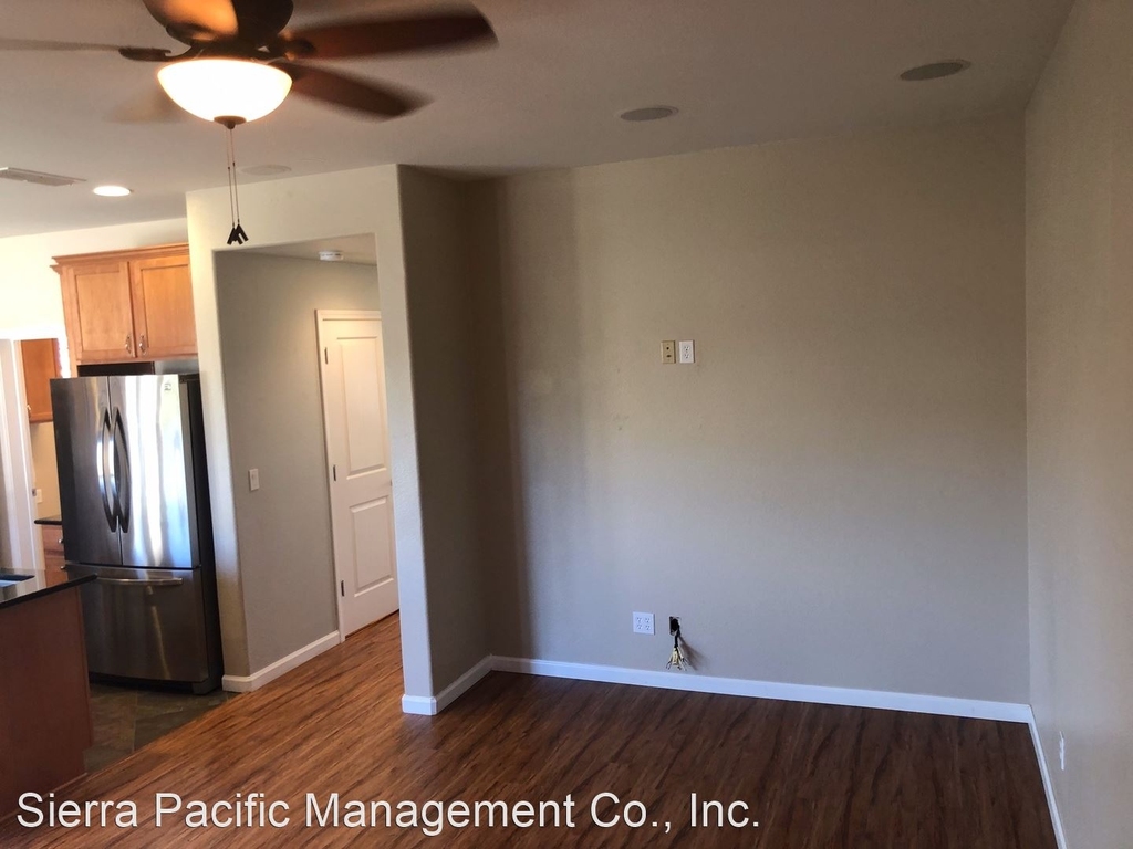 3072 Village Plaza Drive - Photo 21