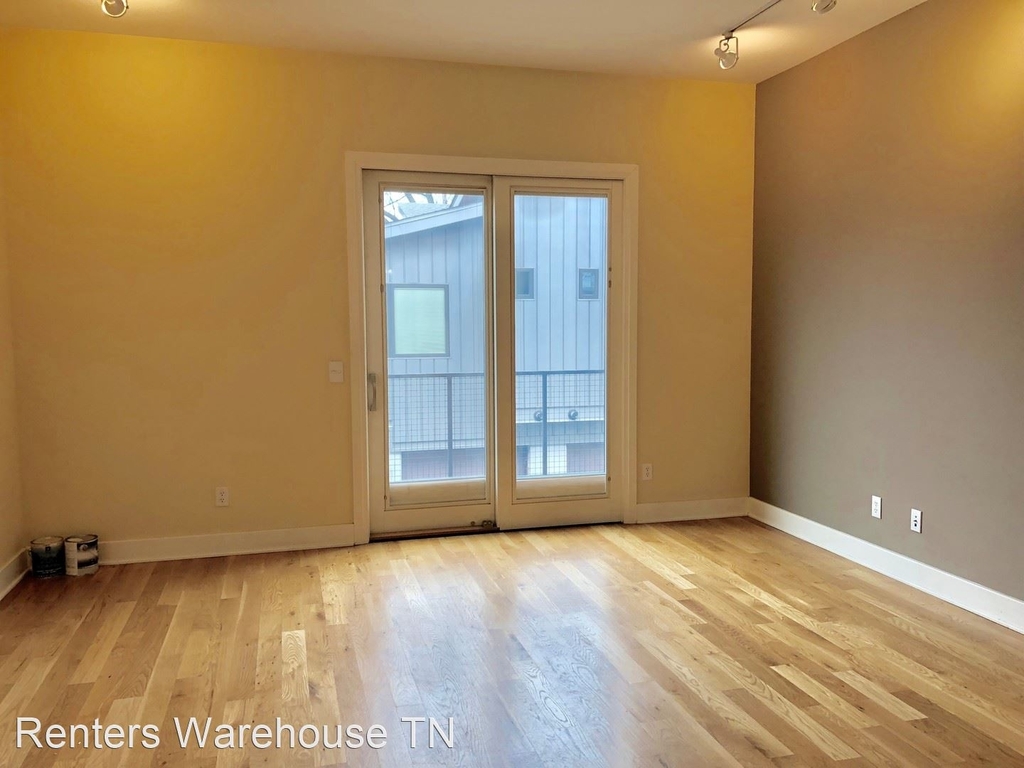 302 Vanburen Street - Photo 11