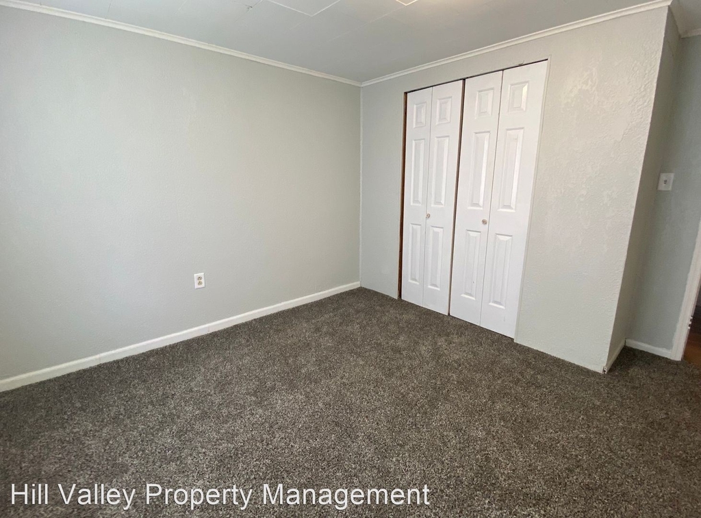 2301 Hulman - Photo 6