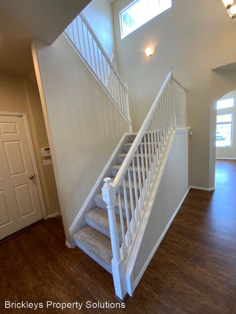 9297 Portmarnock Ct. - Photo 14