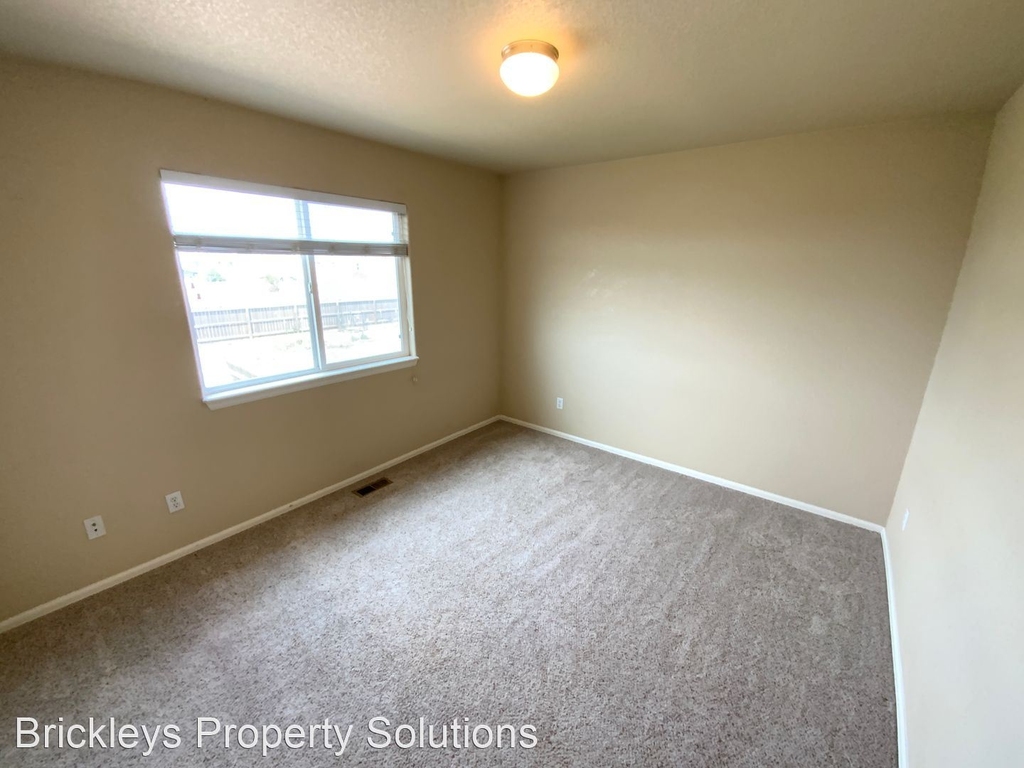 9297 Portmarnock Ct. - Photo 24