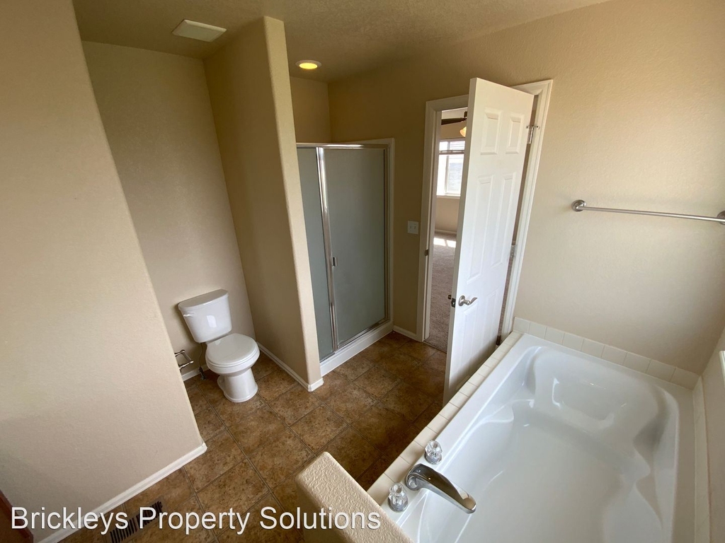 9297 Portmarnock Ct. - Photo 21