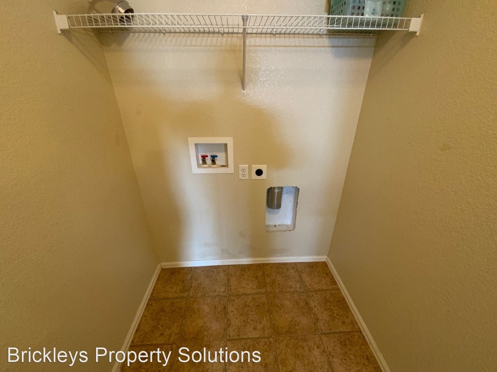 9297 Portmarnock Ct. - Photo 22