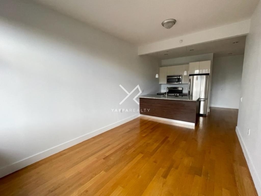 836 Bergen Street - Photo 1