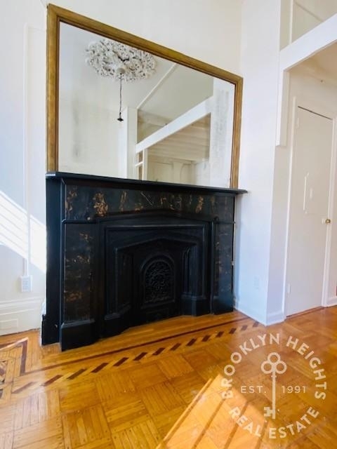 372 State St. - Photo 5