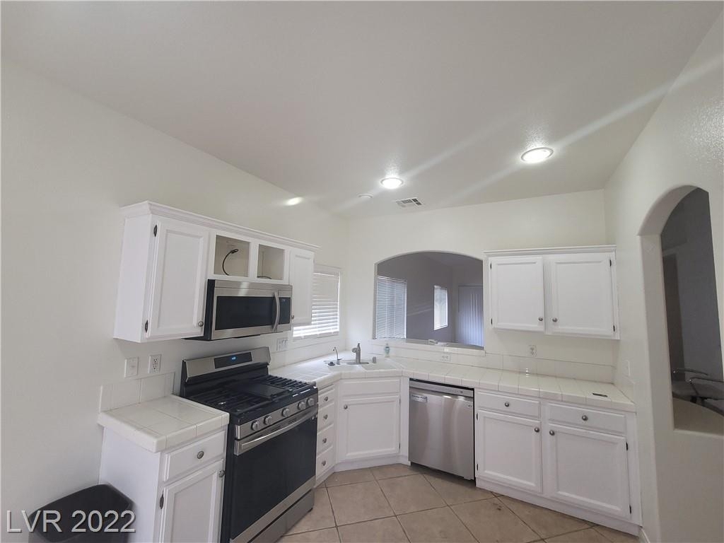 620 Coolidge Avenue - Photo 6