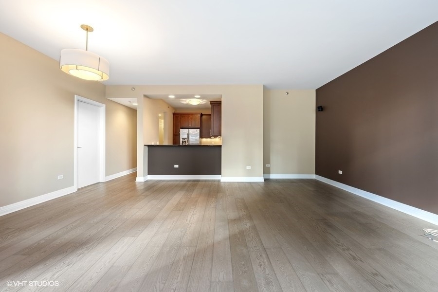 600 N Lake Shore Drive - Photo 9