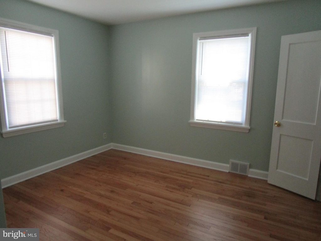 414 Becker Avenue - Photo 12