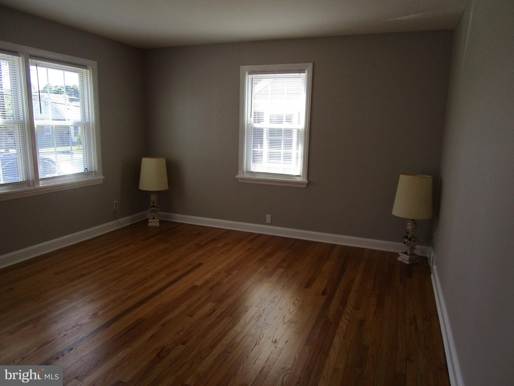 414 Becker Avenue - Photo 2