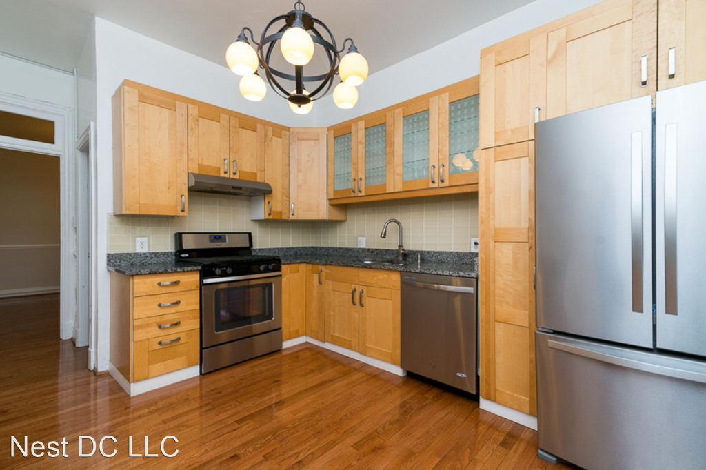 2912 13th St Nw - Photo 1