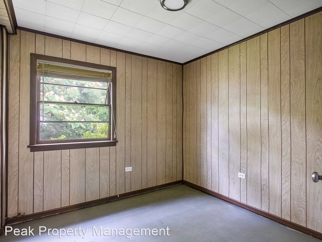 8008 Anoka Rd. - Photo 17