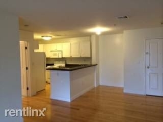 30 Franklin St Unit 410 - Photo 1