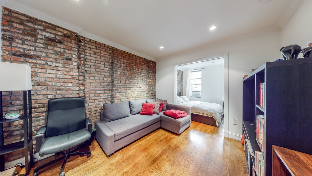 309 Mott Street - Photo 0