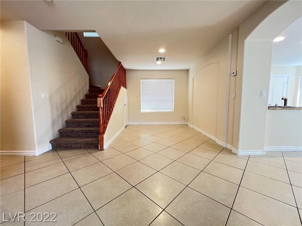 7649 Breed Hill Street - Photo 2