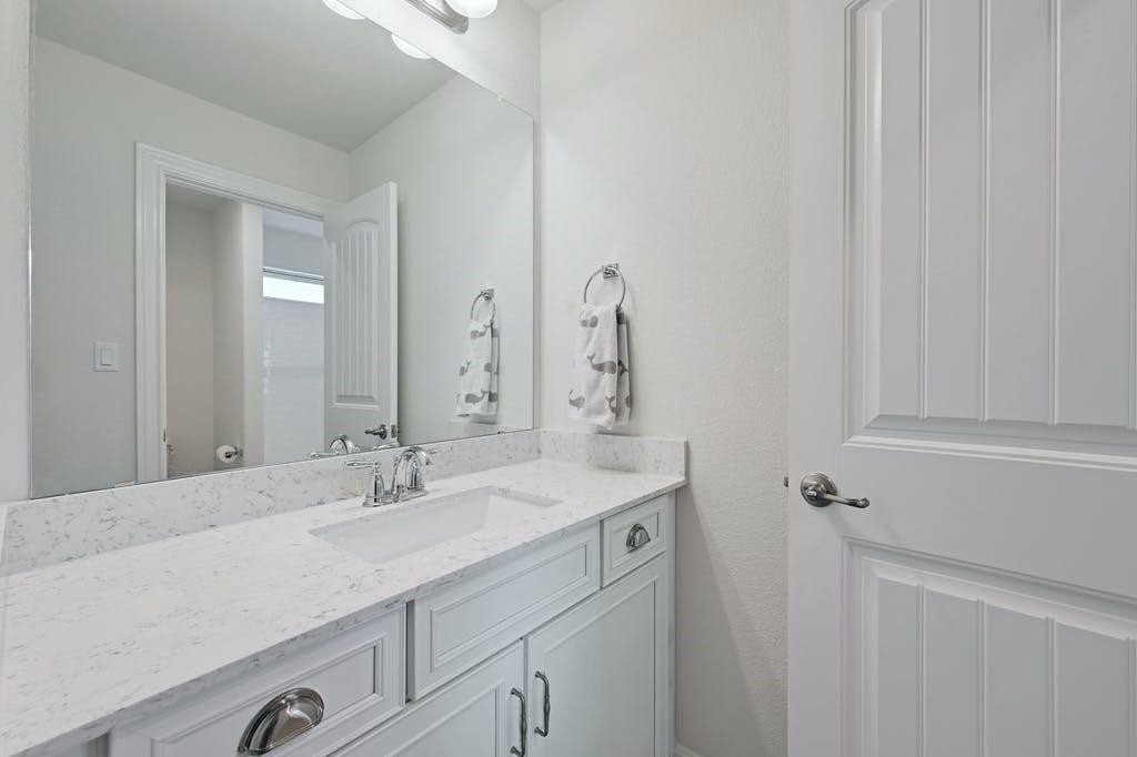 5516  La Canada Way - Photo 23