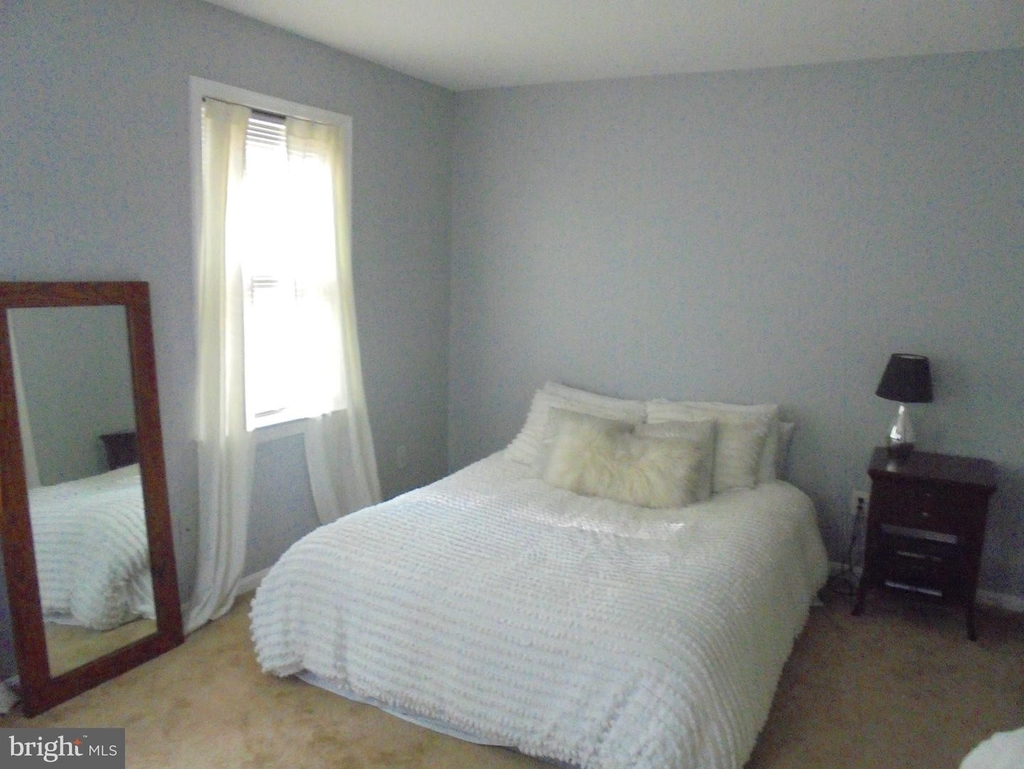 5237 Wilson Blvd - Photo 3