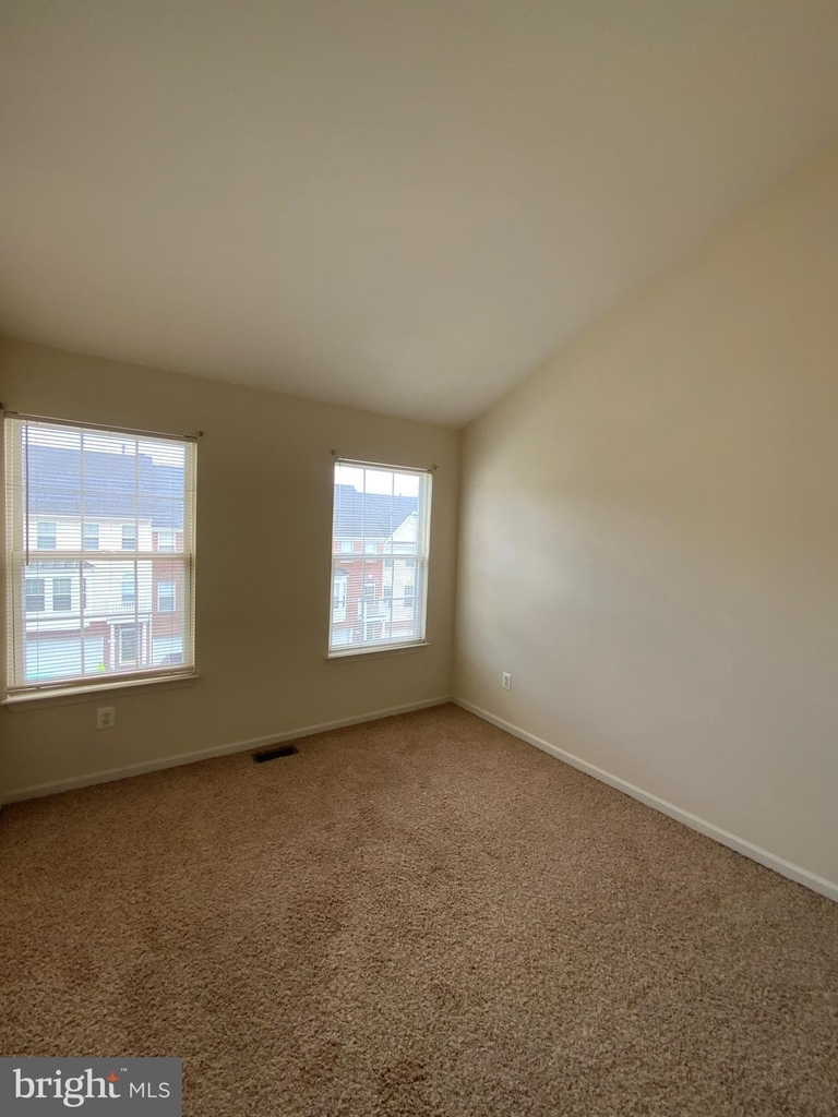 5150 Ballycastle Circle - Photo 18