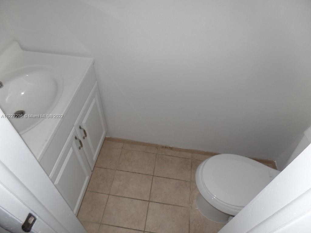 10905 Sw 88th St - Photo 5