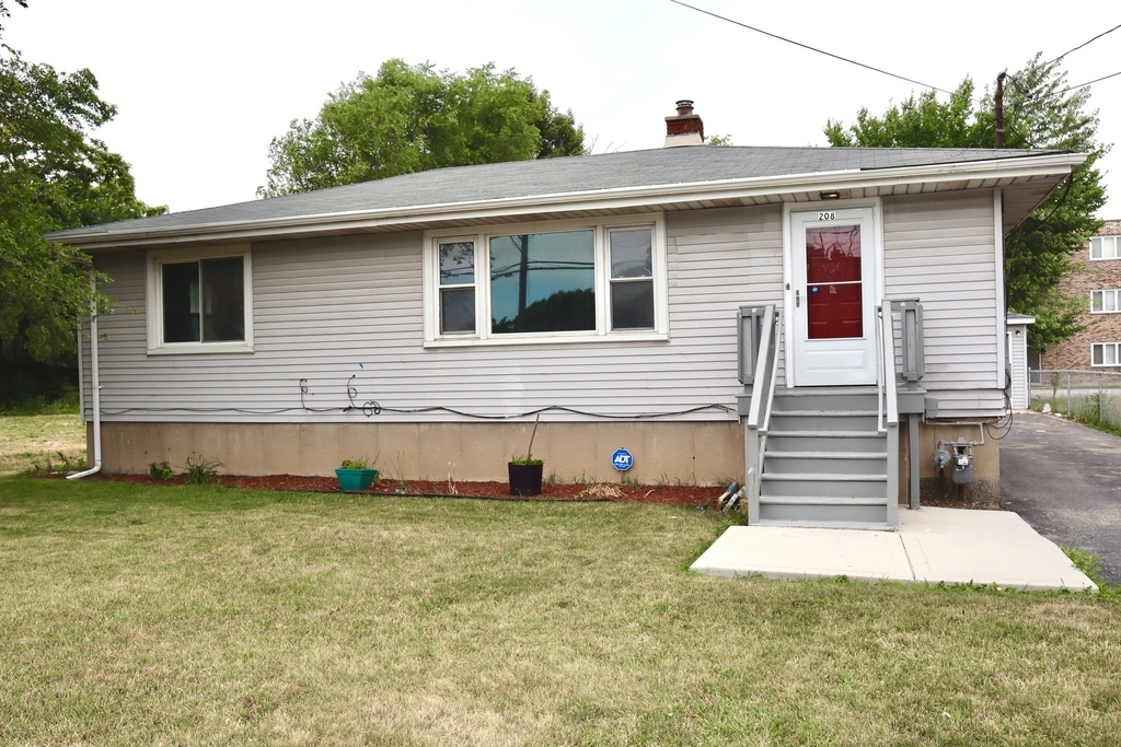 208 N Williams Street - Photo 0