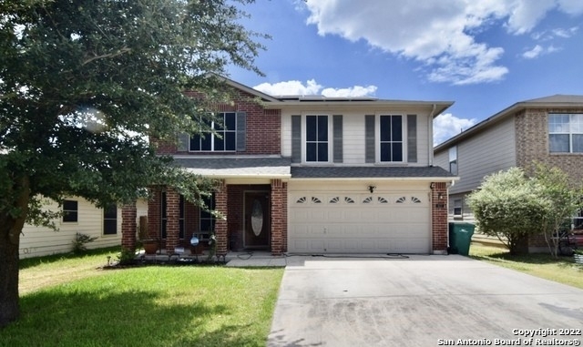 527 Dolly Dr - Photo 0