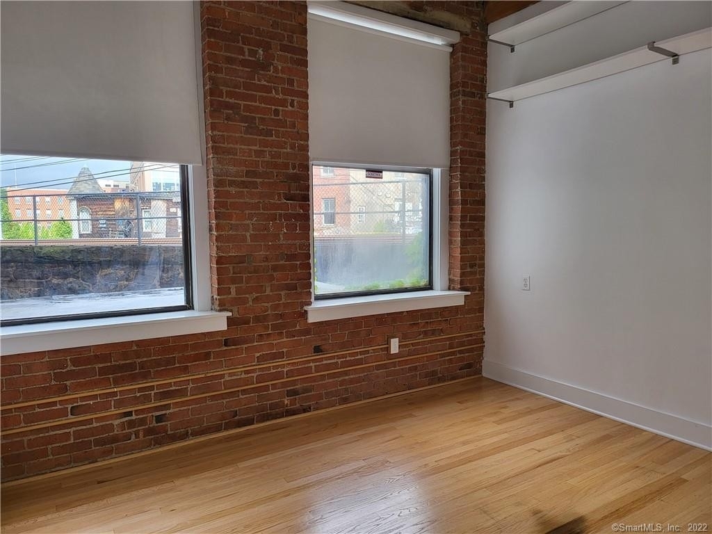 83 Washington Street - Photo 19