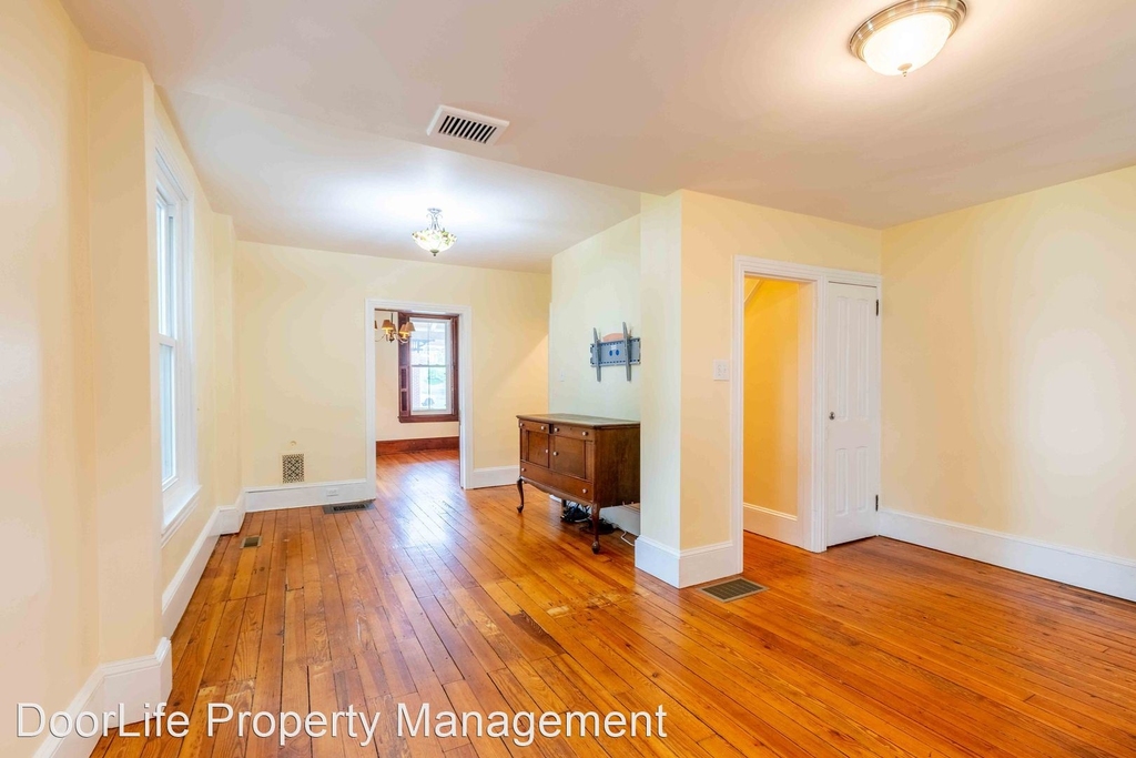 118 Lacey Street - Photo 11