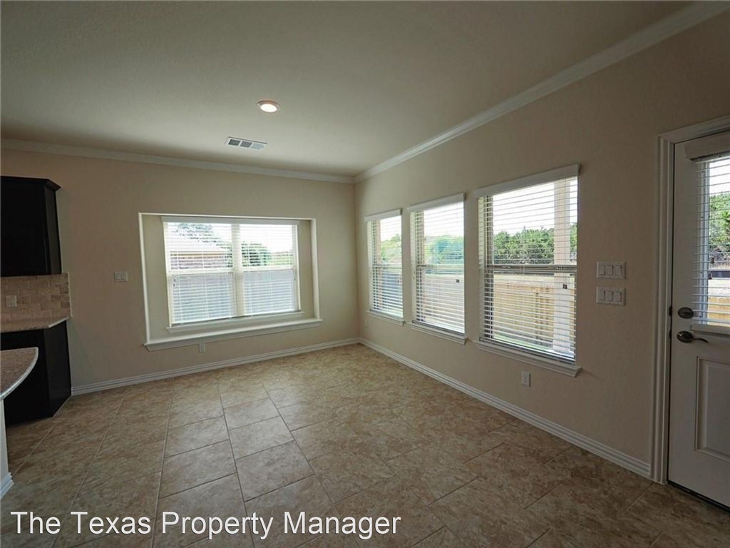 1308 Camino Court - Photo 13