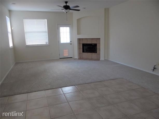 2901 Drake Court - Photo 2