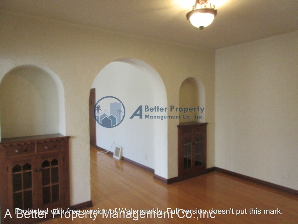 209 Belmont - Photo 2