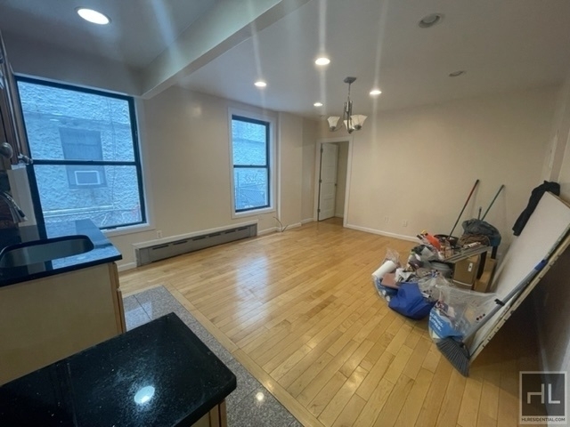 18-79 Troutman Street - Photo 3