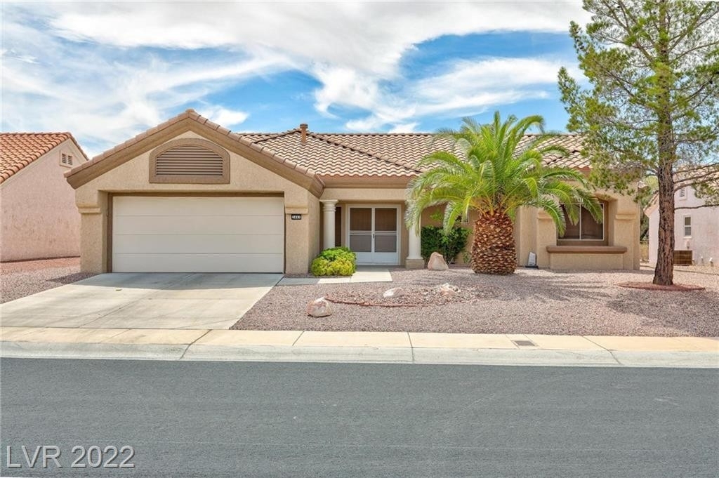 2441 Desert Glen Drive - Photo 0