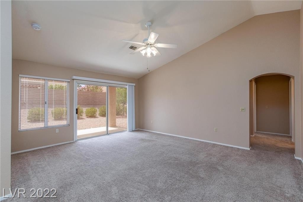 2441 Desert Glen Drive - Photo 10