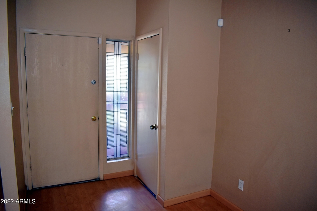 4710 W Continental Drive - Photo 18