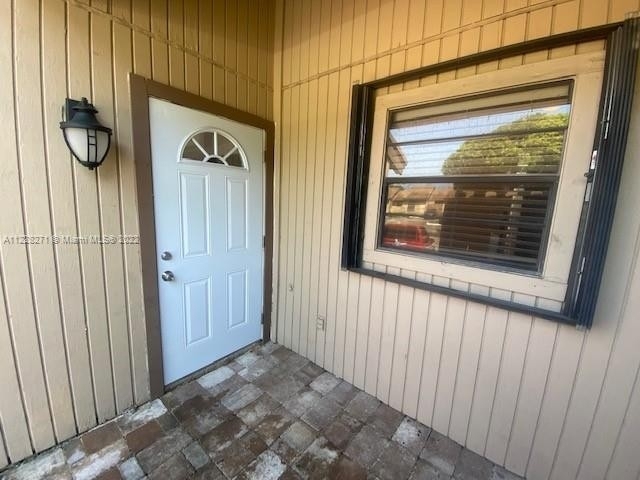 2031 Sw 81st Way - Photo 1