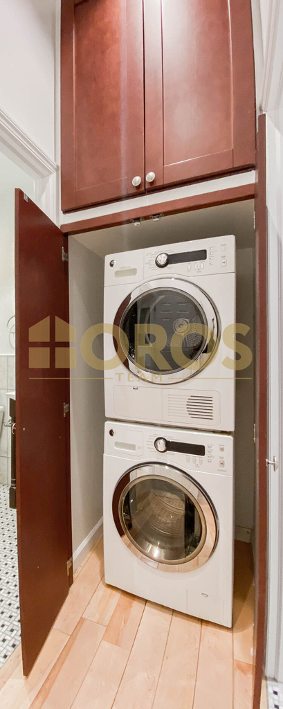 262 East 2nd Street - Photo 4